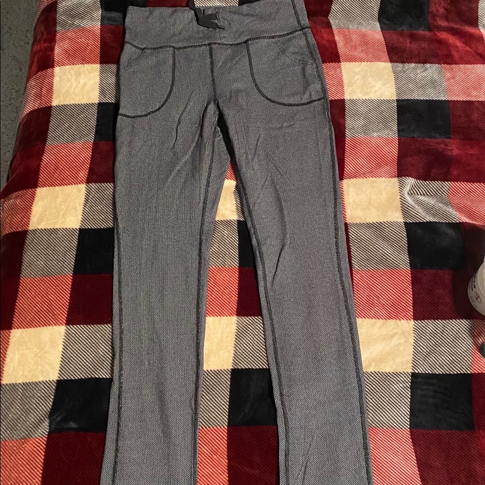 Lululemon leggings pants gray size 10